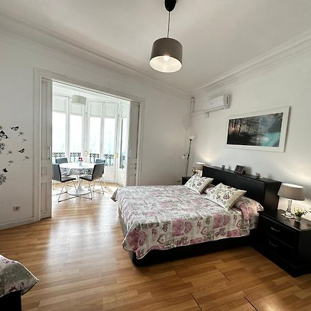 Rooms Tetu Barcelona Eksteriør billede