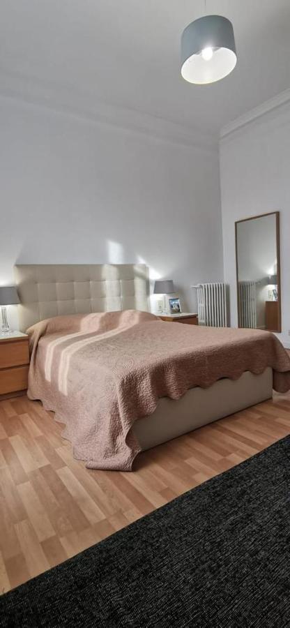 Rooms Tetu Barcelona Eksteriør billede