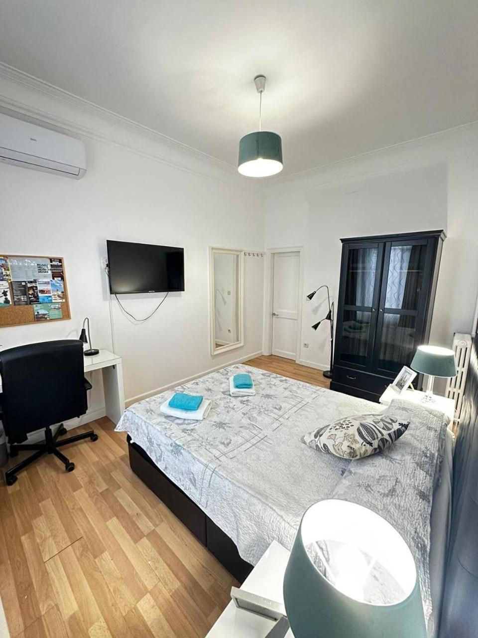 Rooms Tetu Barcelona Eksteriør billede